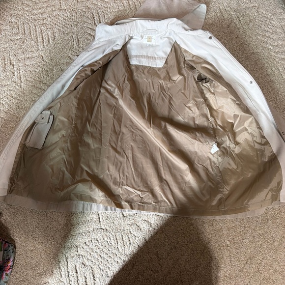 Gallery Light Beige Hooded Trench Coat - Picture 8 of 9